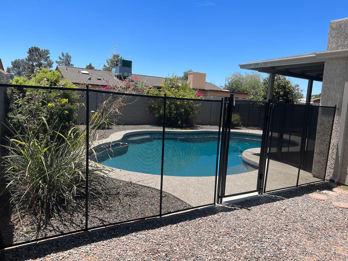 Mesh Pool Fencing